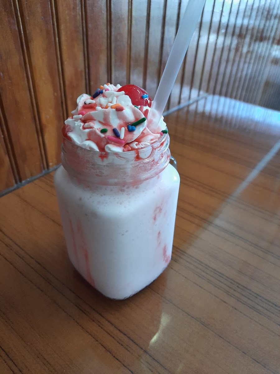 4Jjjj Pizzeria Ice Cream-9